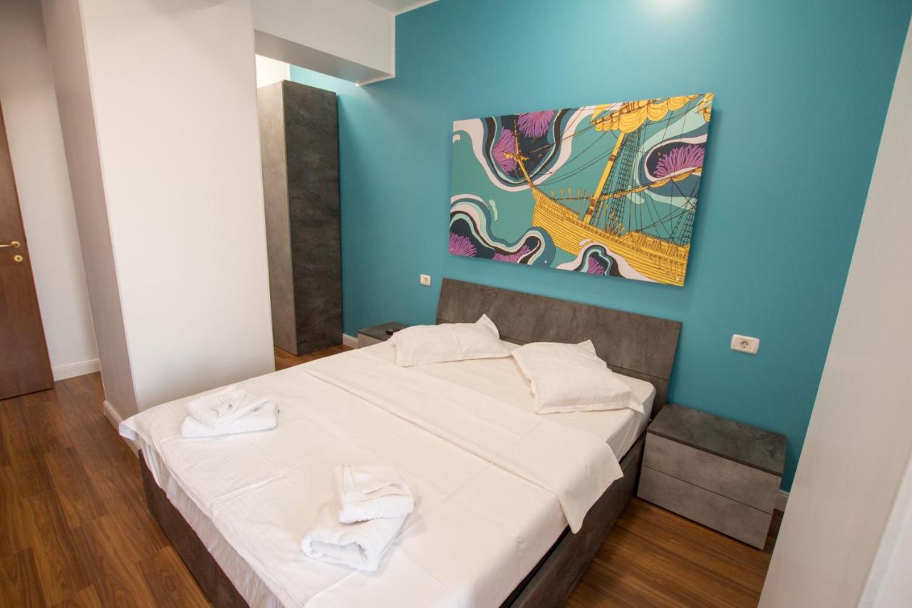 Lake Boutique Apartments & Rooms Mamaia Exterior foto