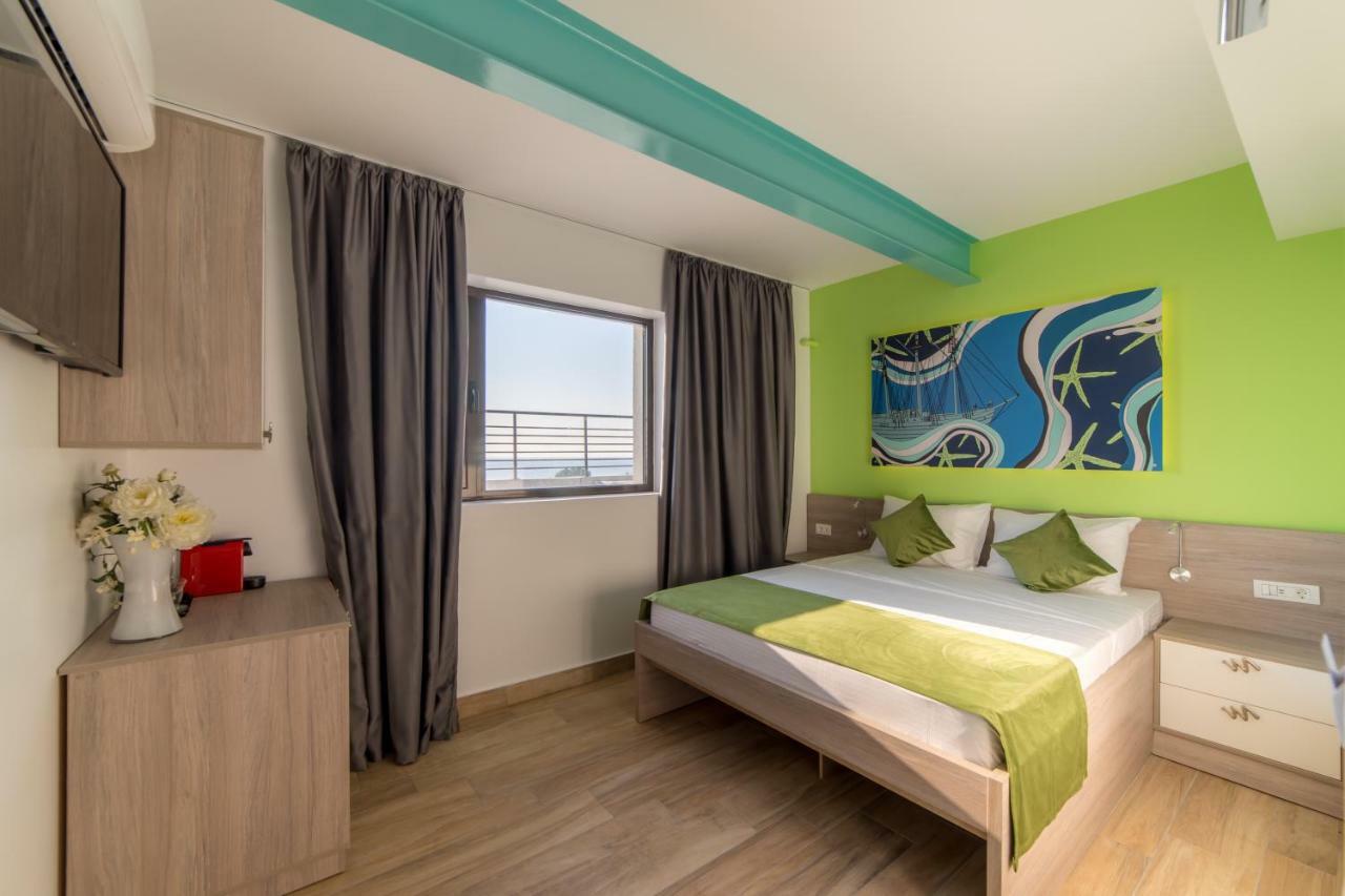 Lake Boutique Apartments & Rooms Mamaia Exterior foto